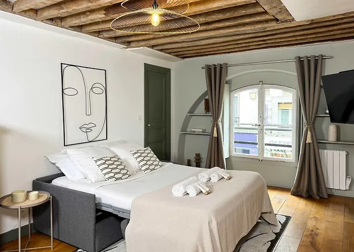 1596 - Le Marais - Cosy apartment